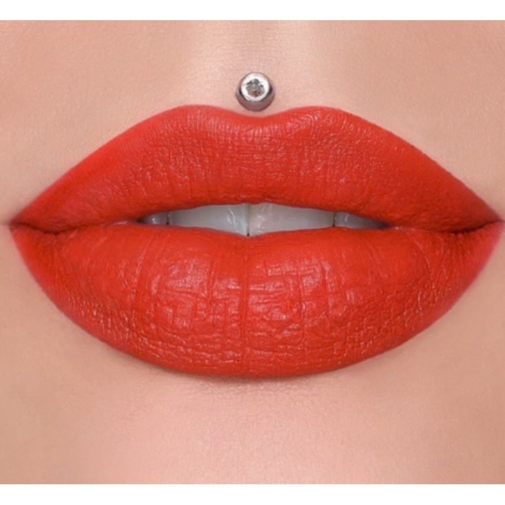 Jeffree Star Velvet Trap Lipstick in fire starter